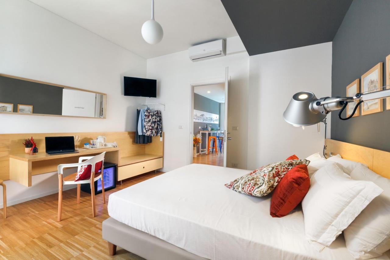 Vivaldo Suite Piazza Dei Martiri - Guest House Naples Extérieur photo